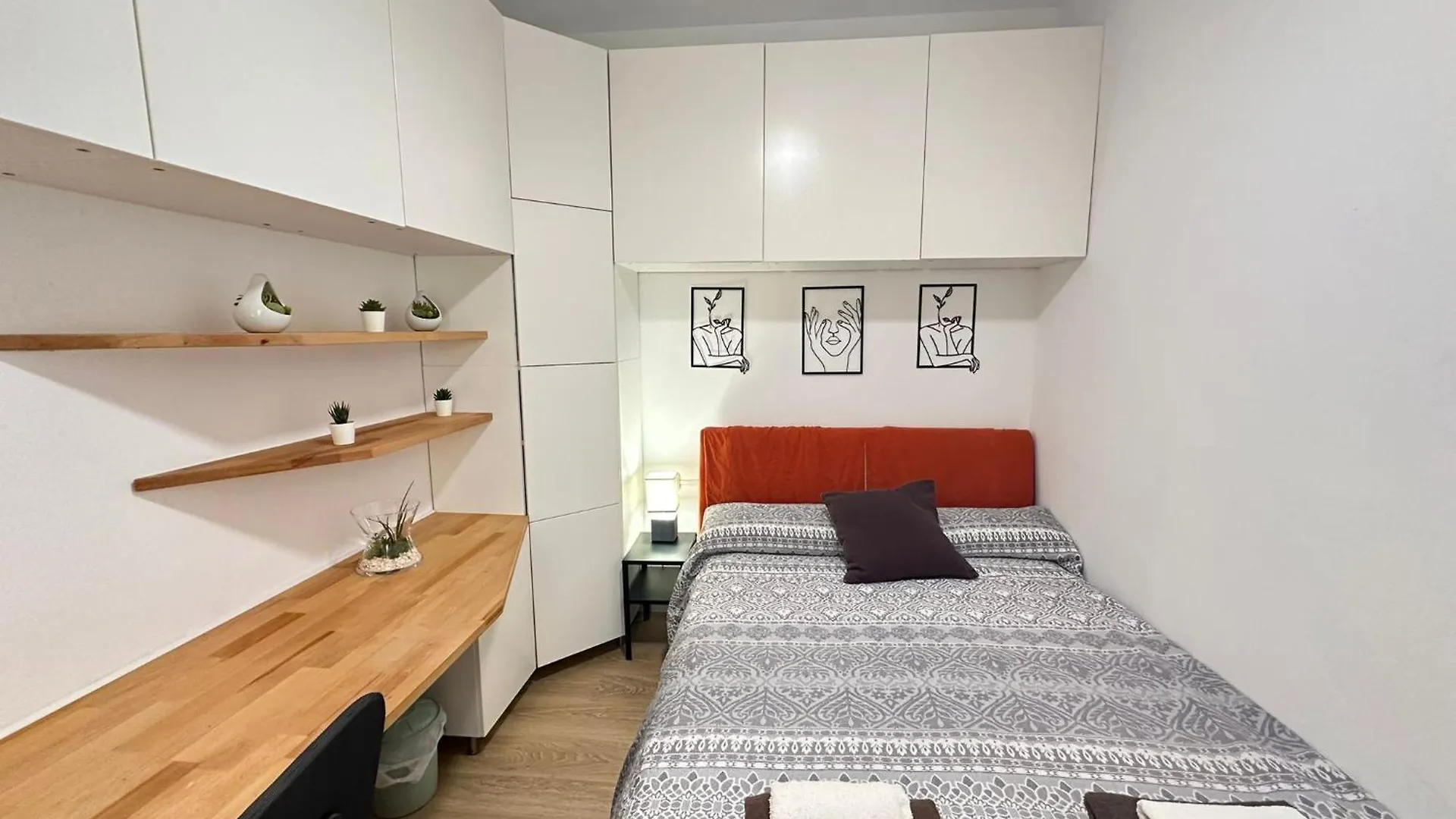 ברצלונה Rooms Borrell ספרד