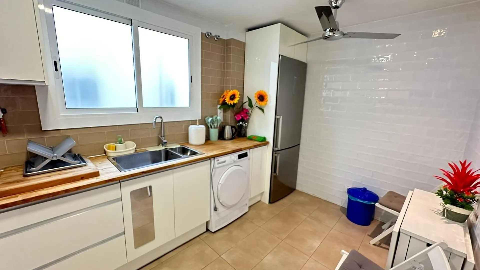 Rooms Borrell Barcelona Bed & Breakfast