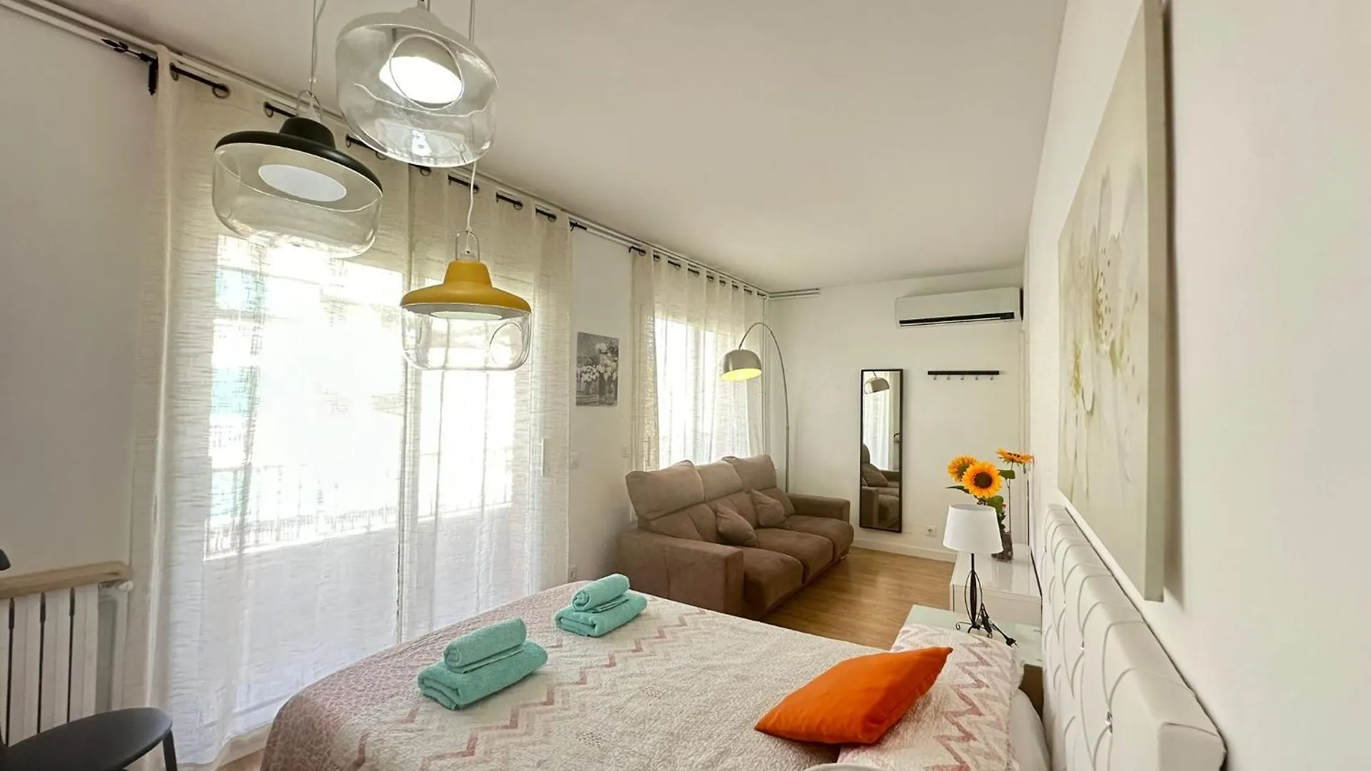 Rooms Borrell Barcelona